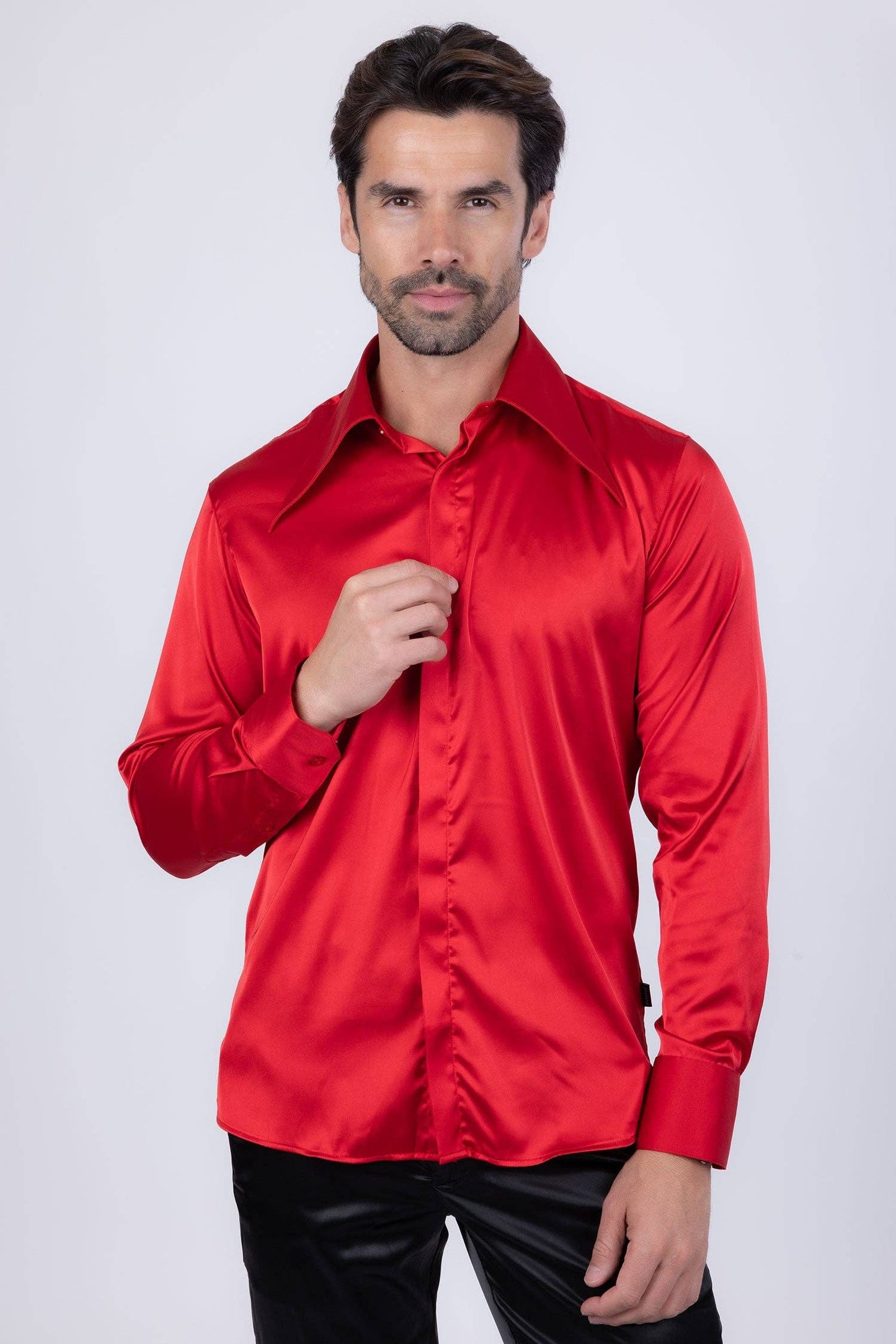 BARABAS - Men's Spear Point Shiny Long Sleeve Shirt 4B102