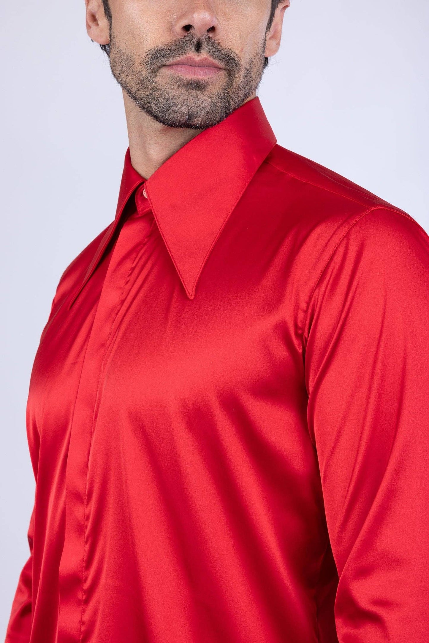 BARABAS - Men's Spear Point Shiny Long Sleeve Shirt 4B102