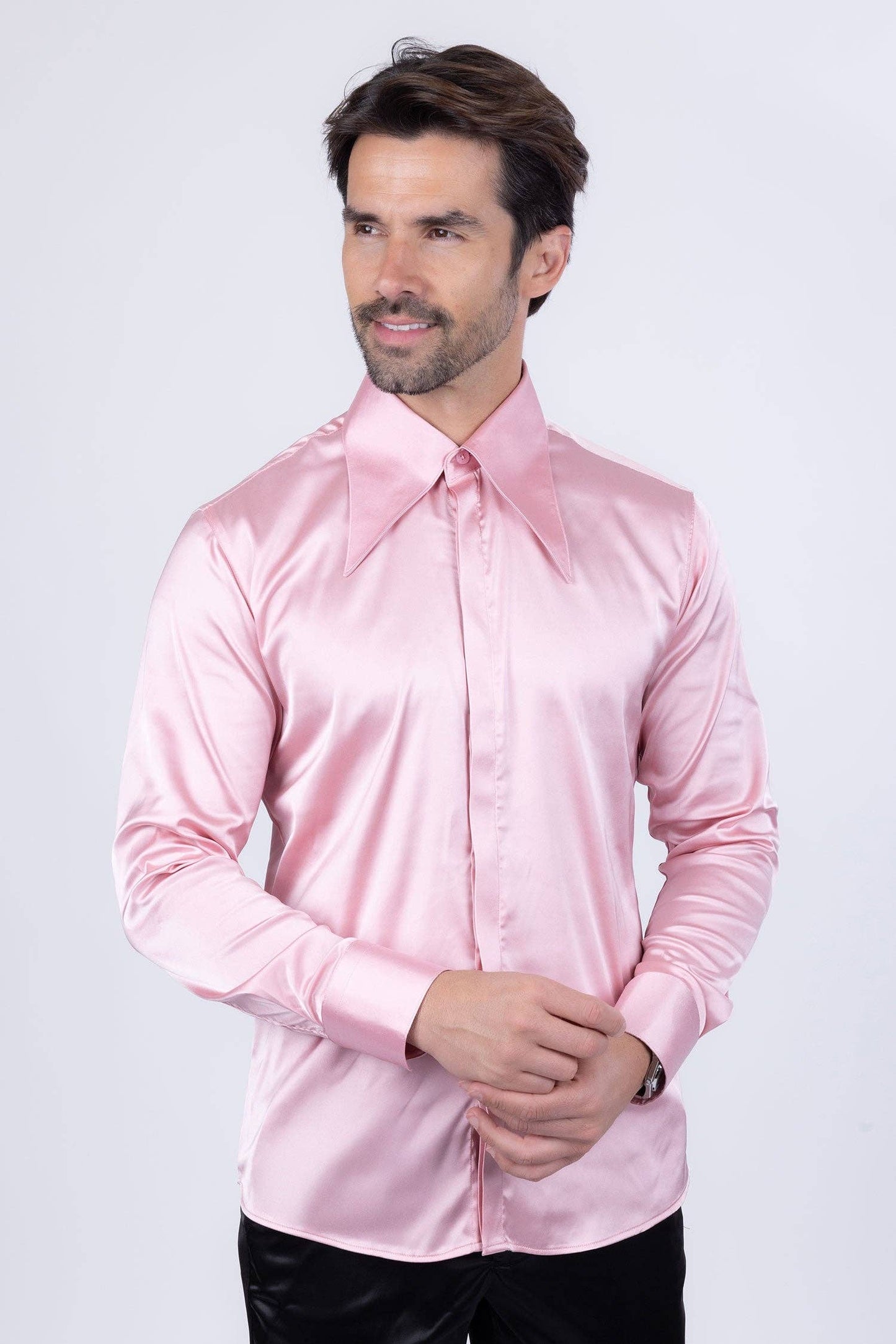 BARABAS - Men's Spear Point Shiny Long Sleeve Shirt 4B102