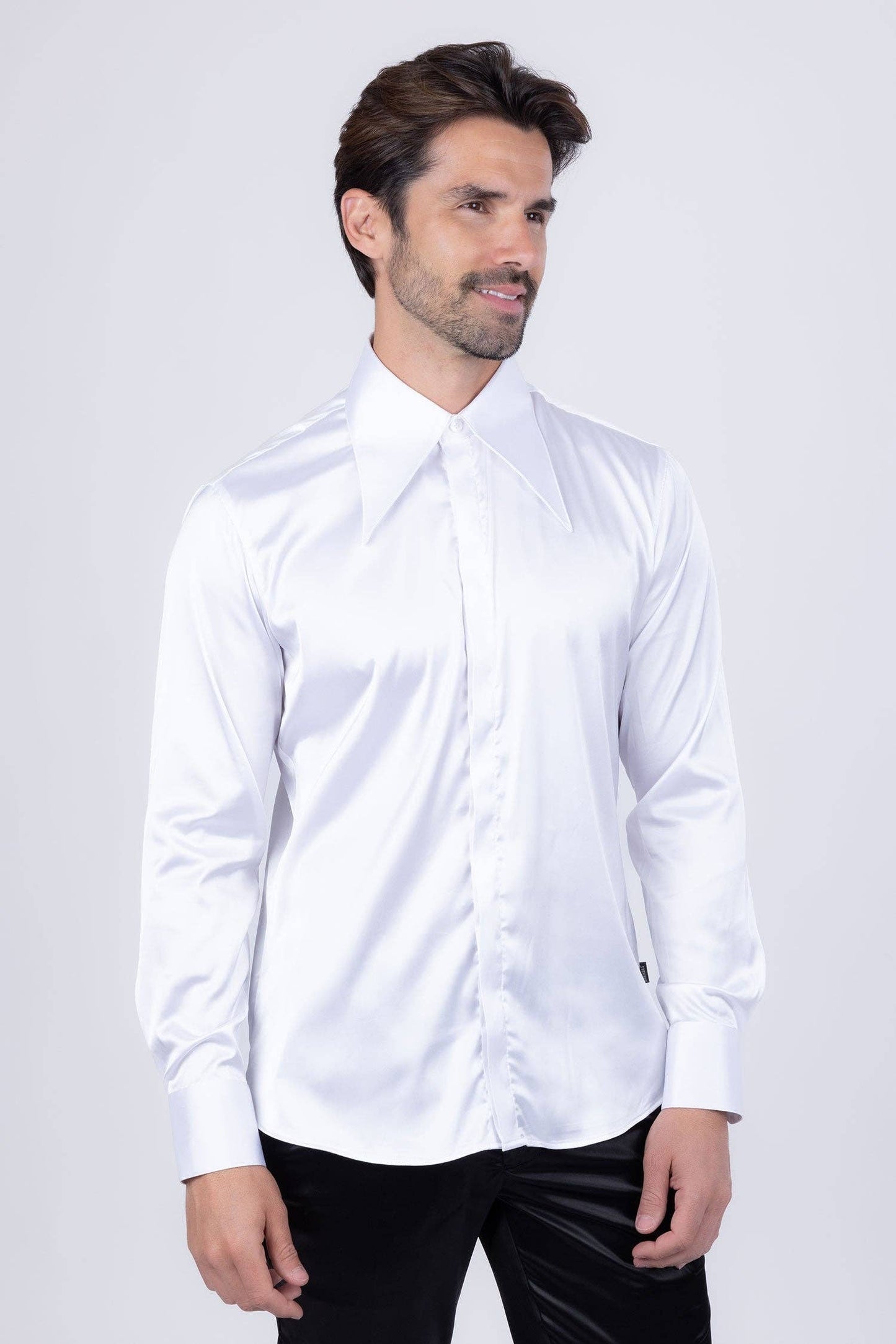 BARABAS - Men's Spear Point Shiny Long Sleeve Shirt 4B102